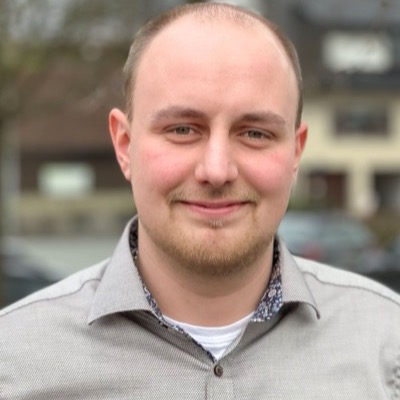 Julian Manz